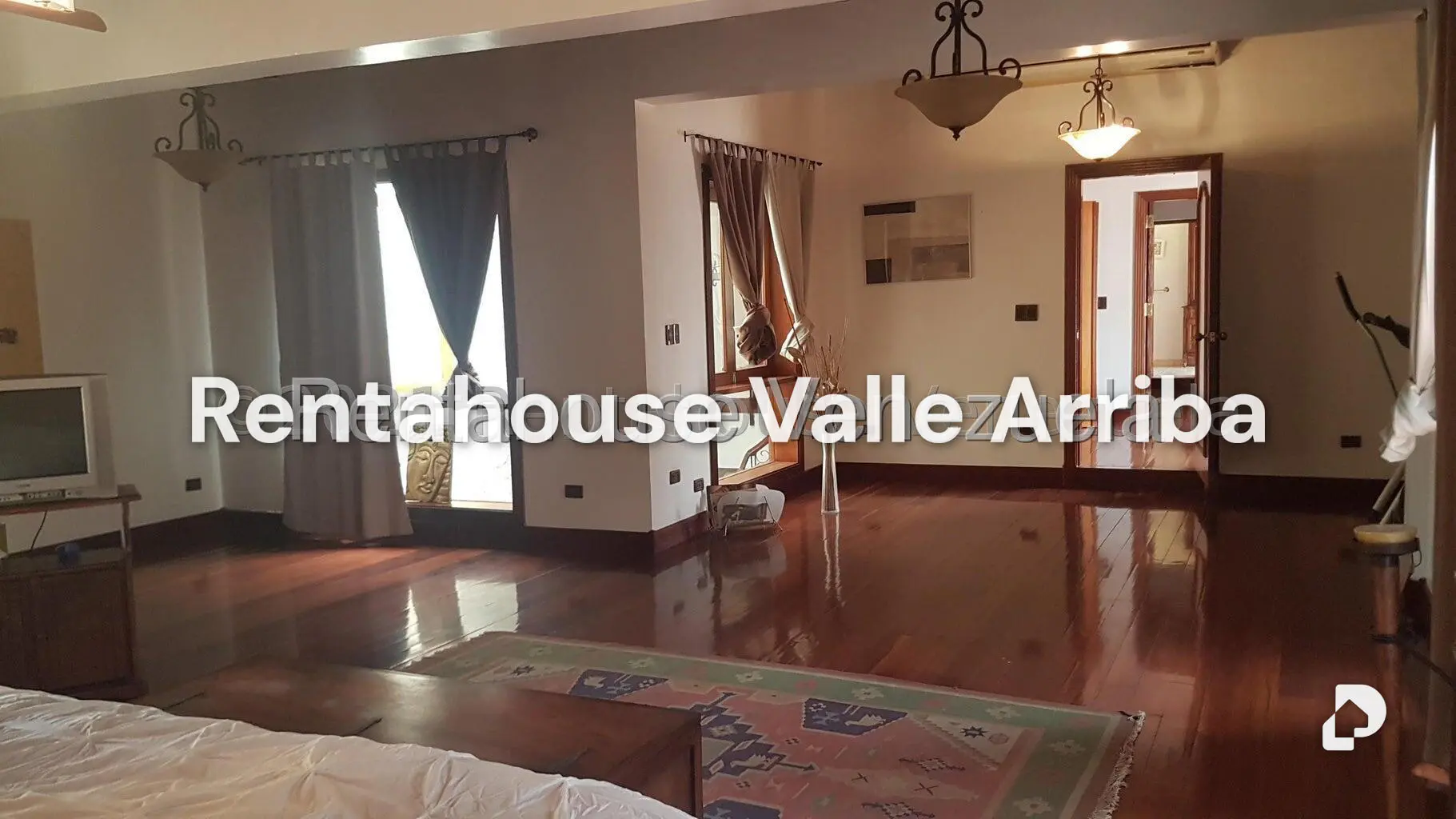 House in Prados del Este, Caracas – 18