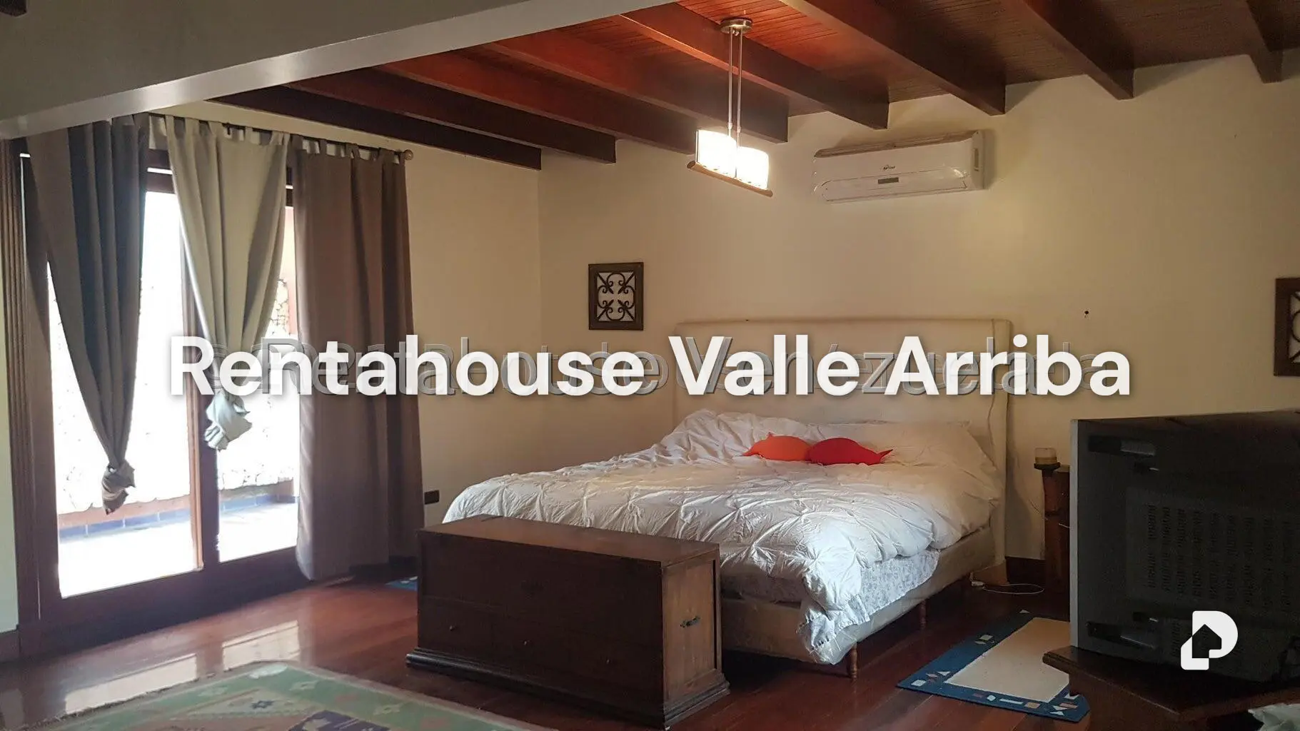 House in Prados del Este, Caracas – 16
