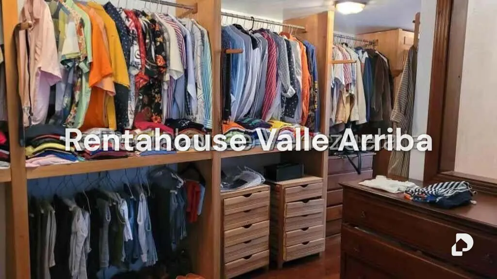 House in Prados del Este, Caracas – 17