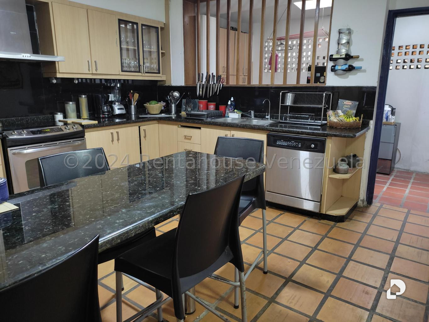 Casa en Los Palos Grandes, Caracas – 17