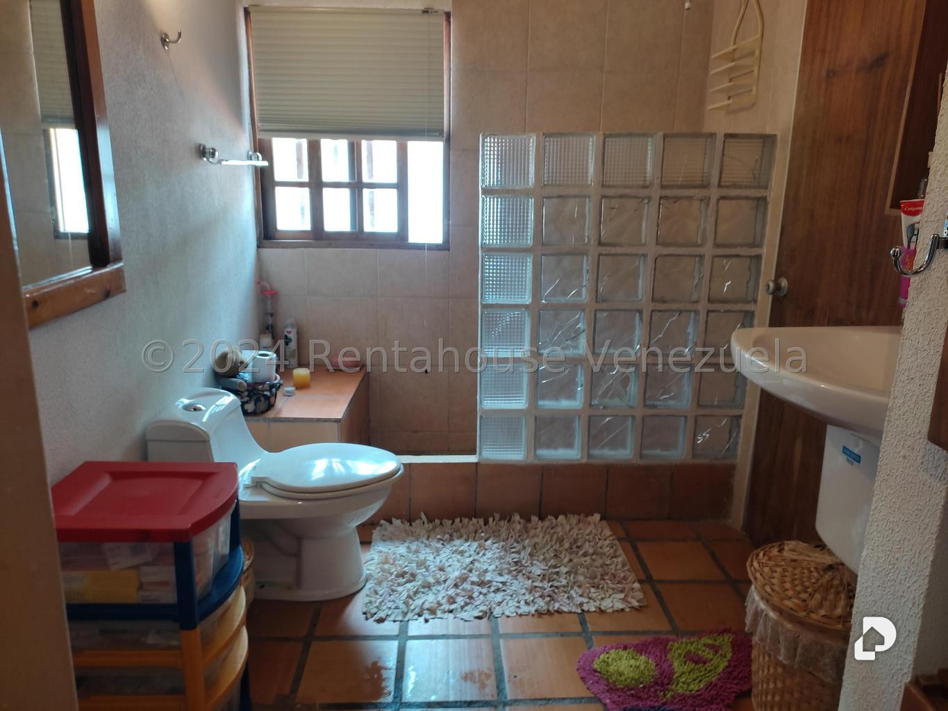 Casa en Los Palos Grandes, Caracas – 26