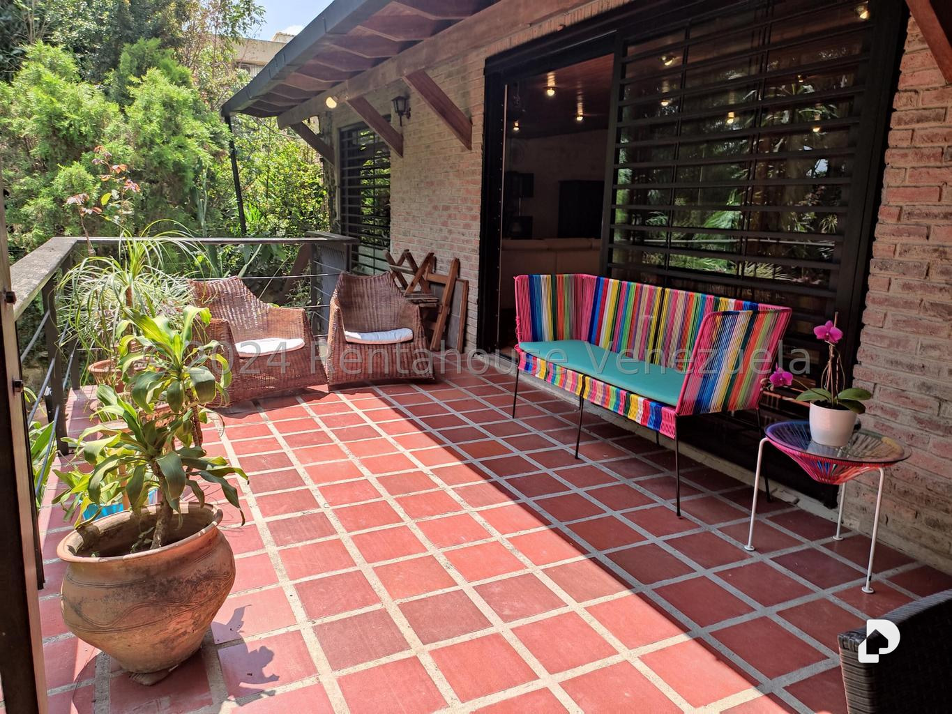Casa en Los Palos Grandes, Caracas – 13