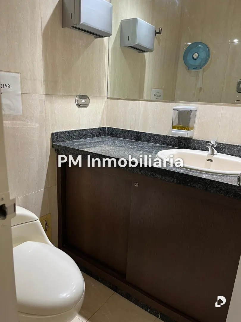 Oficina en Colinas de Bello Monte, Caracas – 9