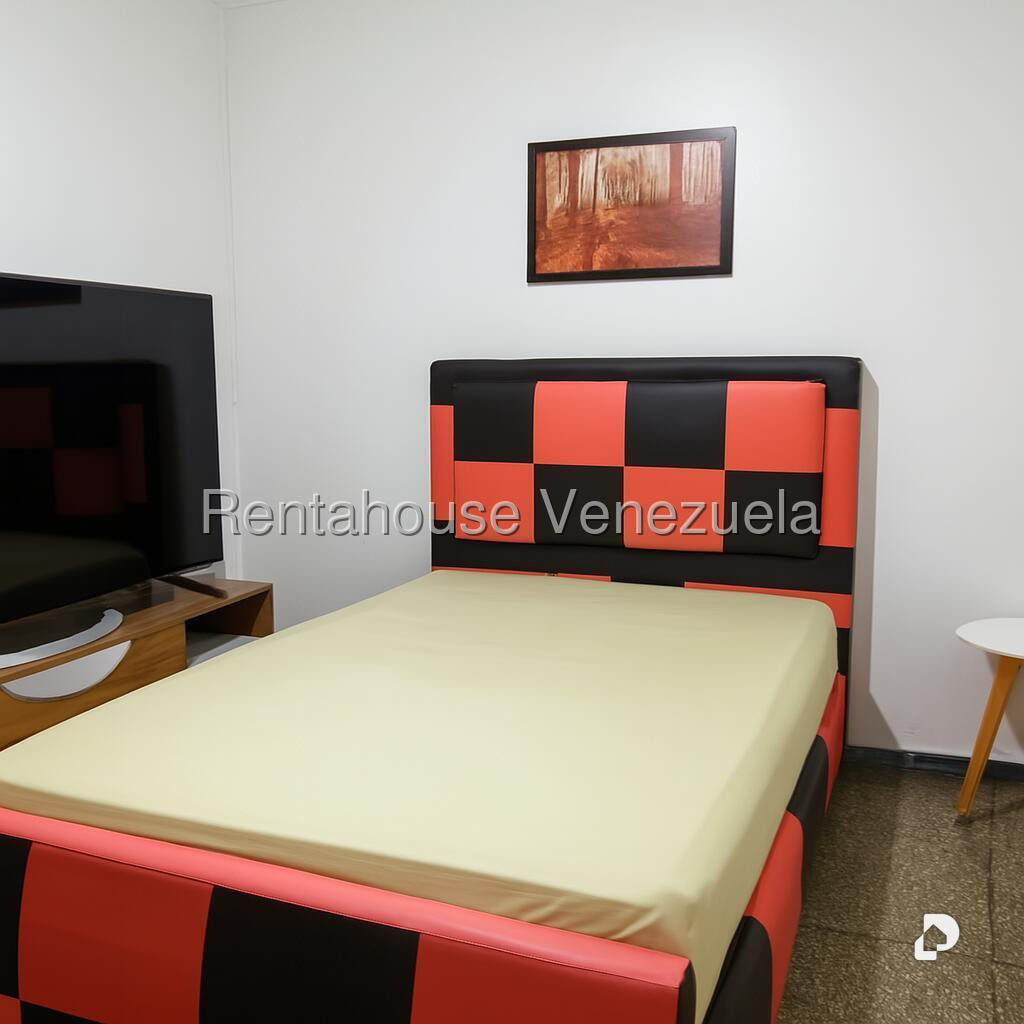 Casa en Colinas de Vista Alegre, Caracas – 22