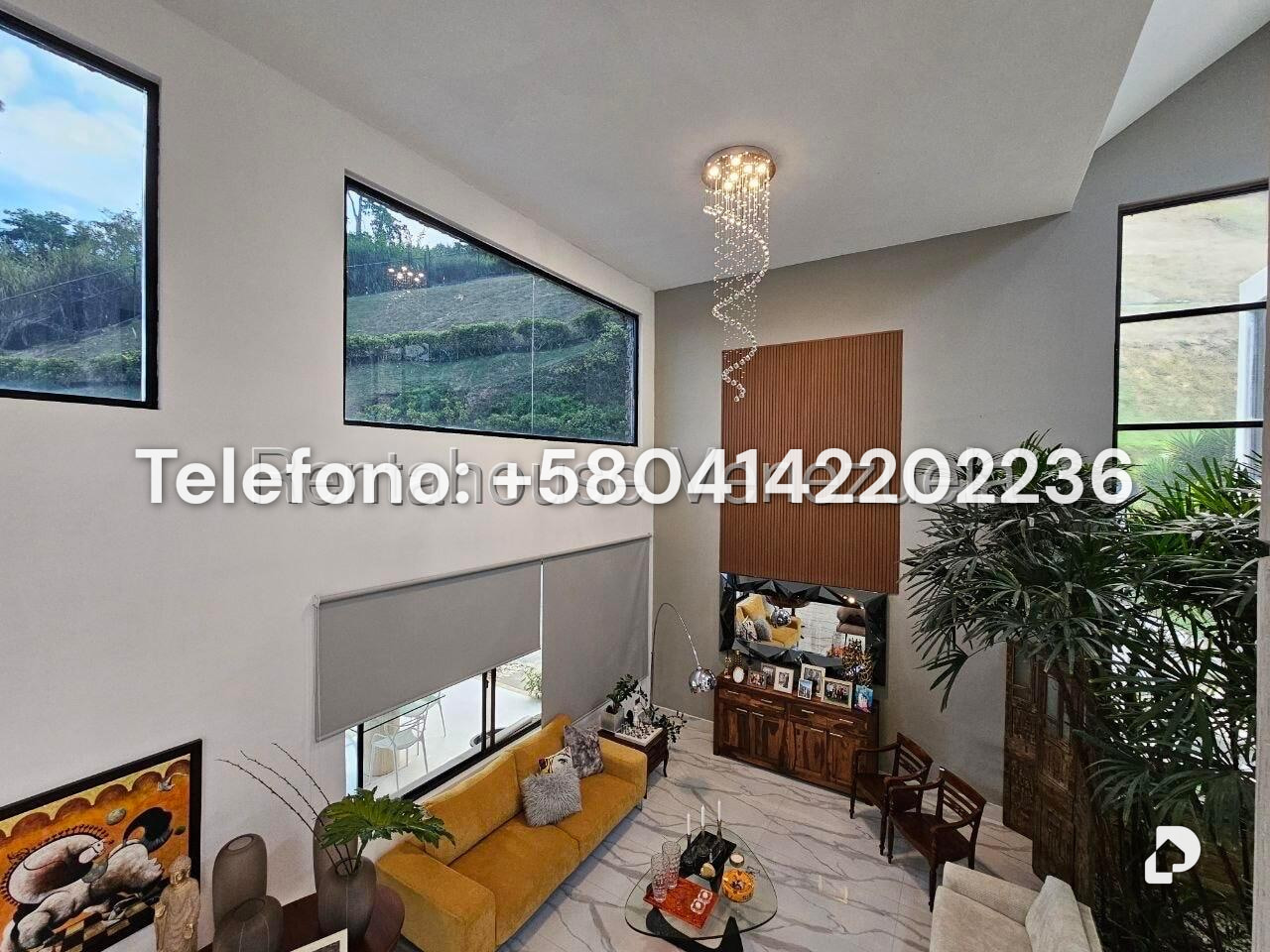 Casa en La Lagunita Country Club, Caracas