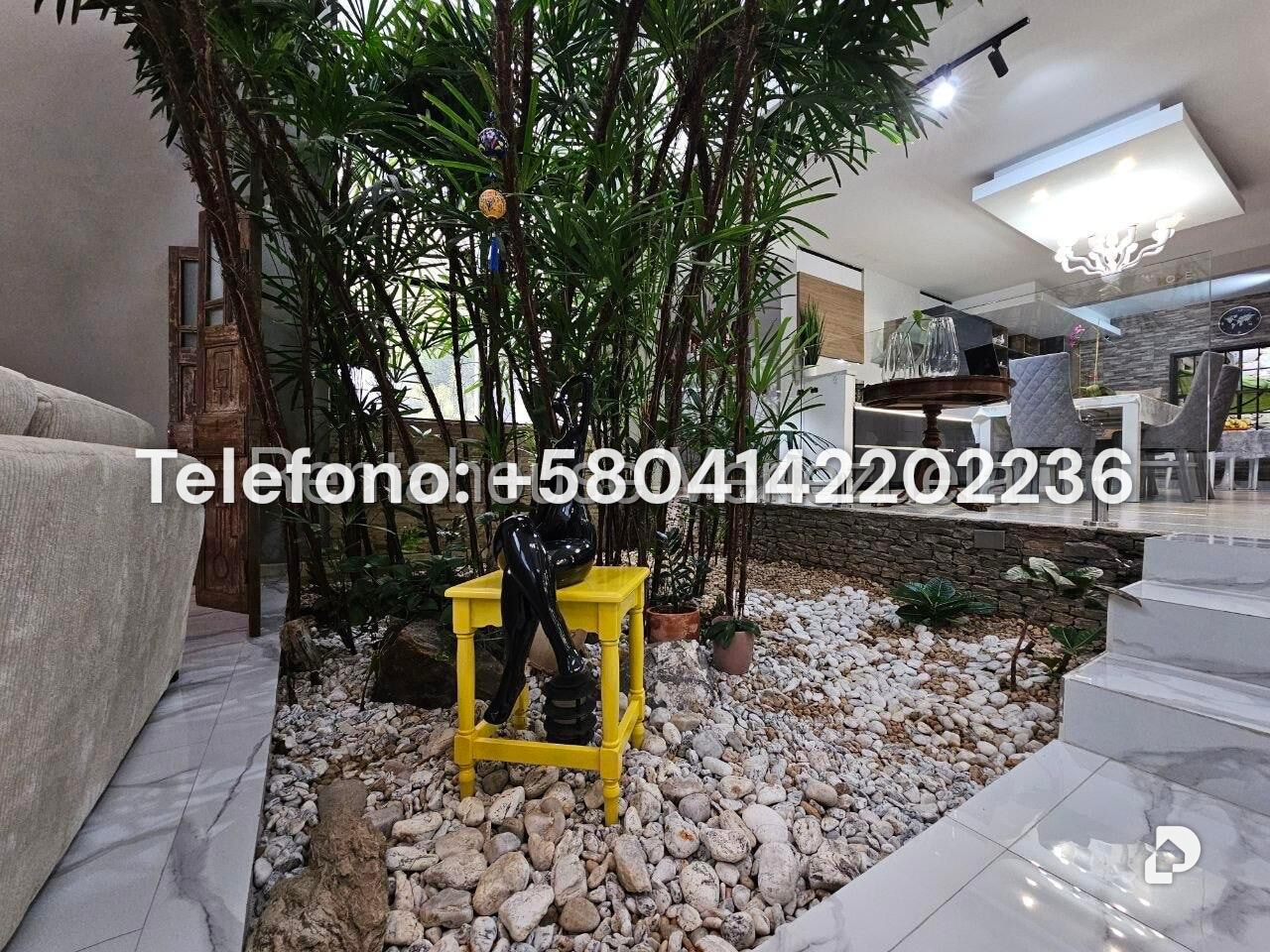 Casa en La Lagunita Country Club, Caracas