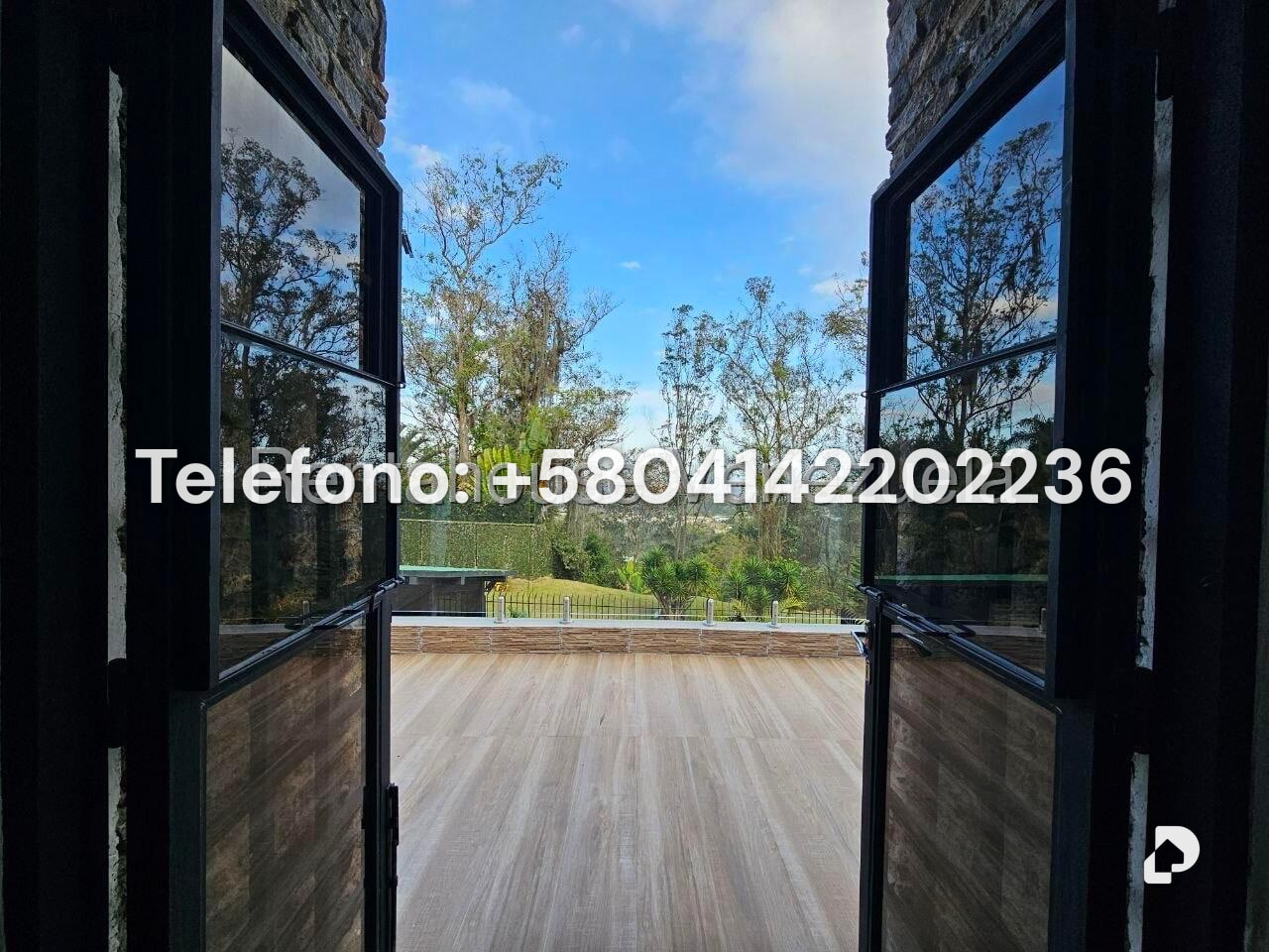 Casa en La Lagunita Country Club, Caracas
