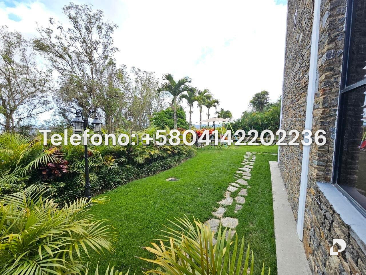 Casa en La Lagunita Country Club, Caracas