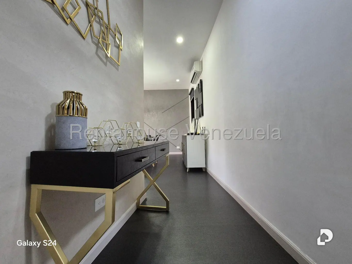 Apartamento en Lomas de La Alameda, Caracas – 7