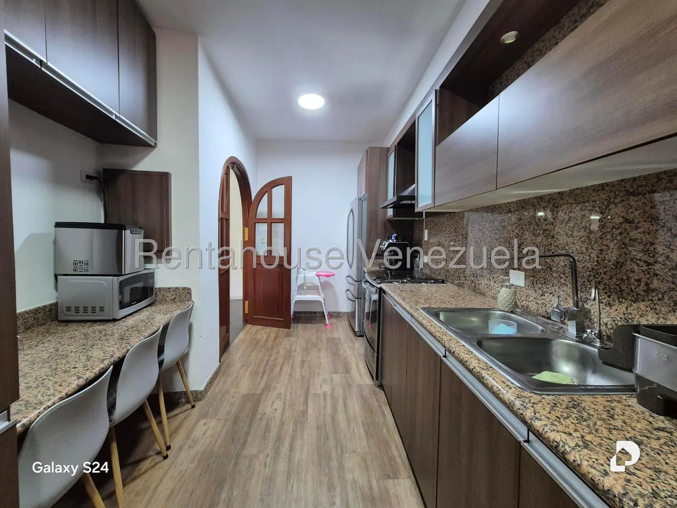 Apartamento en Lomas de La Alameda, Caracas – 18