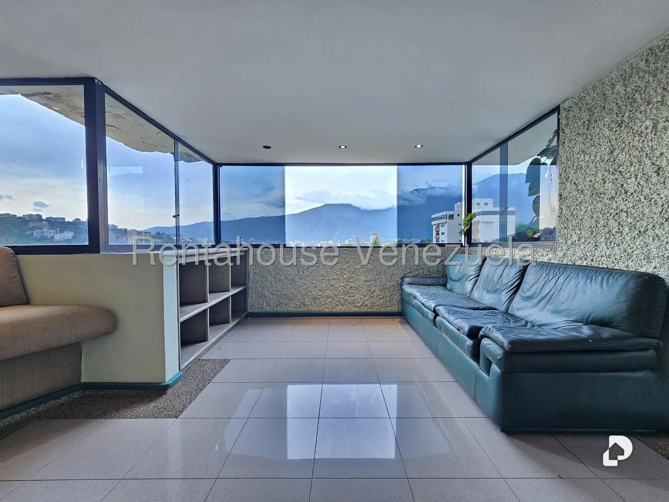 Apartamento en Santa Rosa de Lima, Caracas – 21