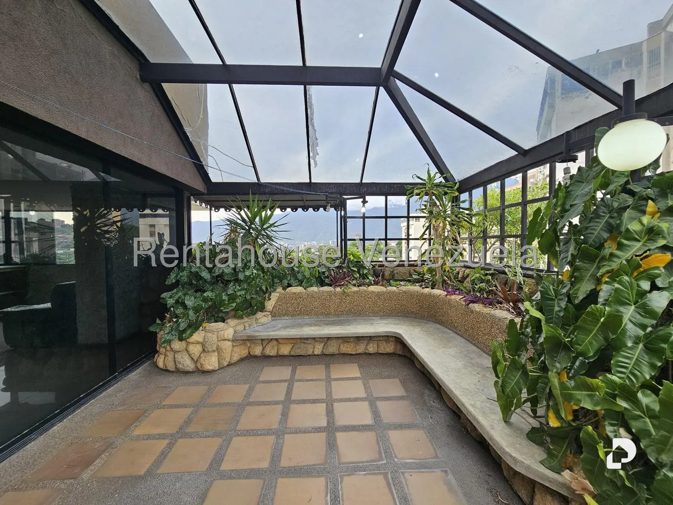 Apartamento en Santa Rosa de Lima, Caracas – 27