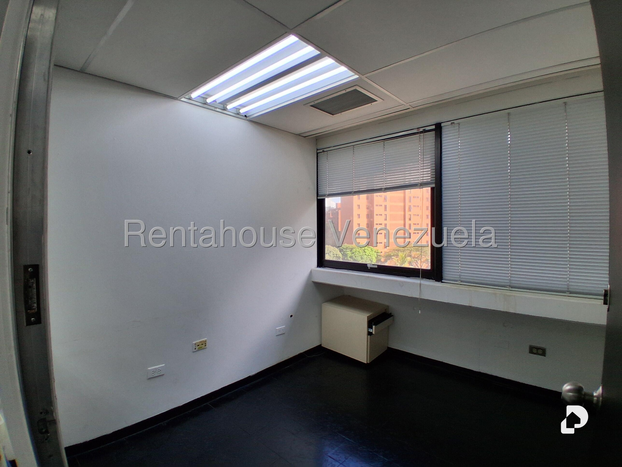 Oficina en El Rosal, Caracas – 7