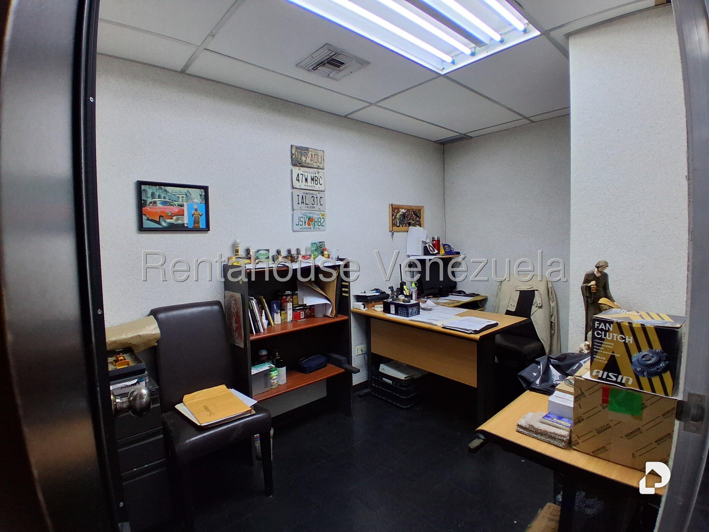 Oficina en El Rosal, Caracas – 21