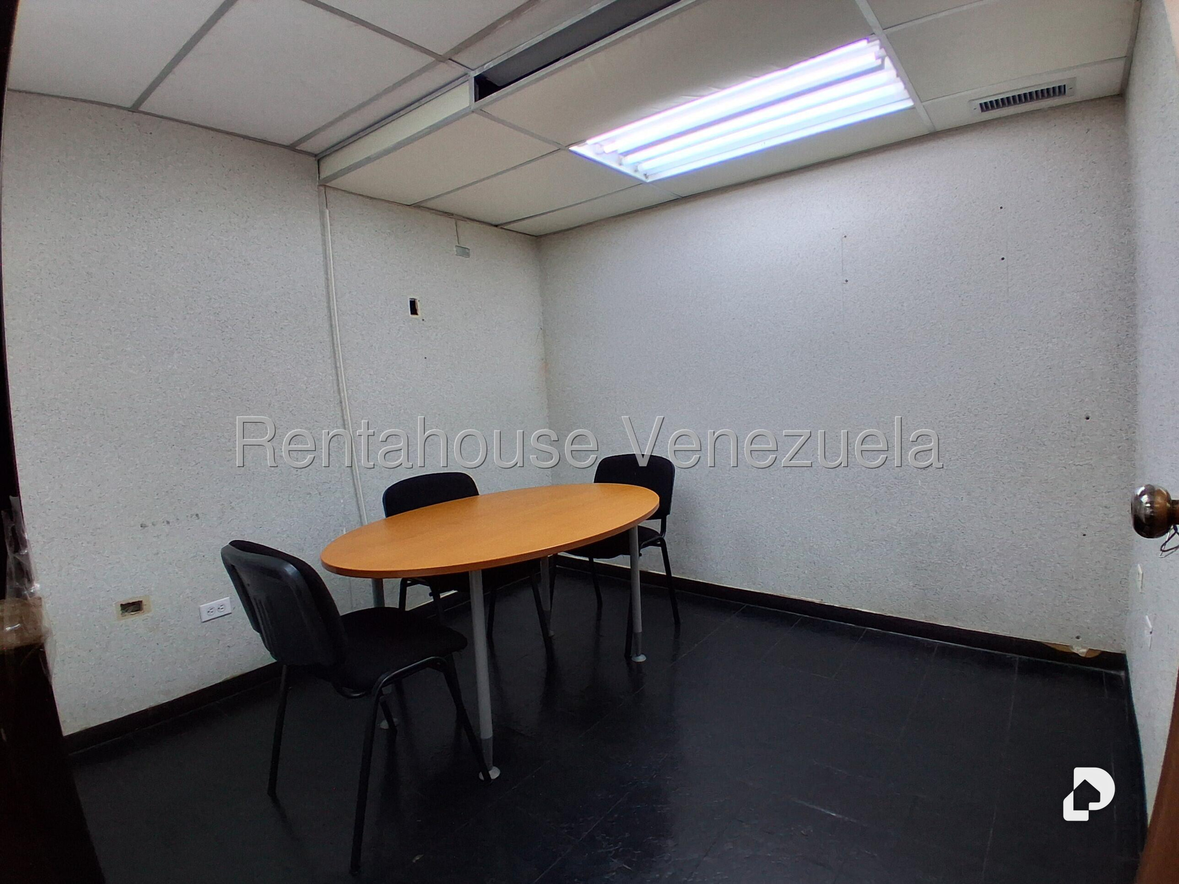 Oficina en El Rosal, Caracas – 16