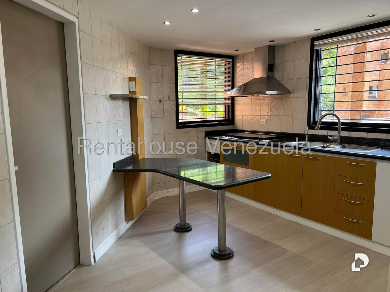 Apartamento en Lomas de La Alameda, Caracas – 16