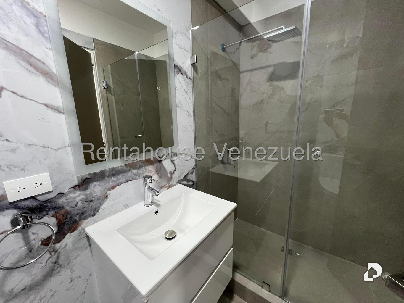 Apartamento en Lomas de La Alameda, Caracas – 29