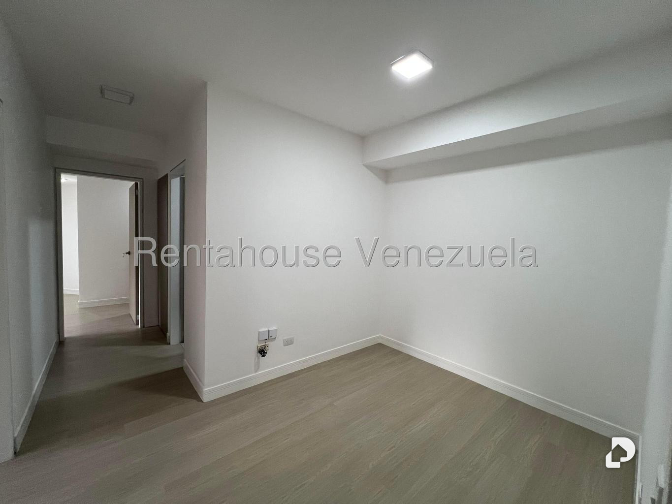 Apartamento en Lomas de La Alameda, Caracas – 23