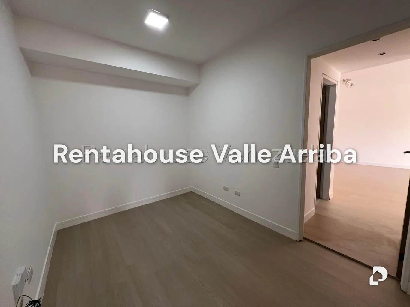 Apartamento en Lomas de La Alameda, Caracas – 22