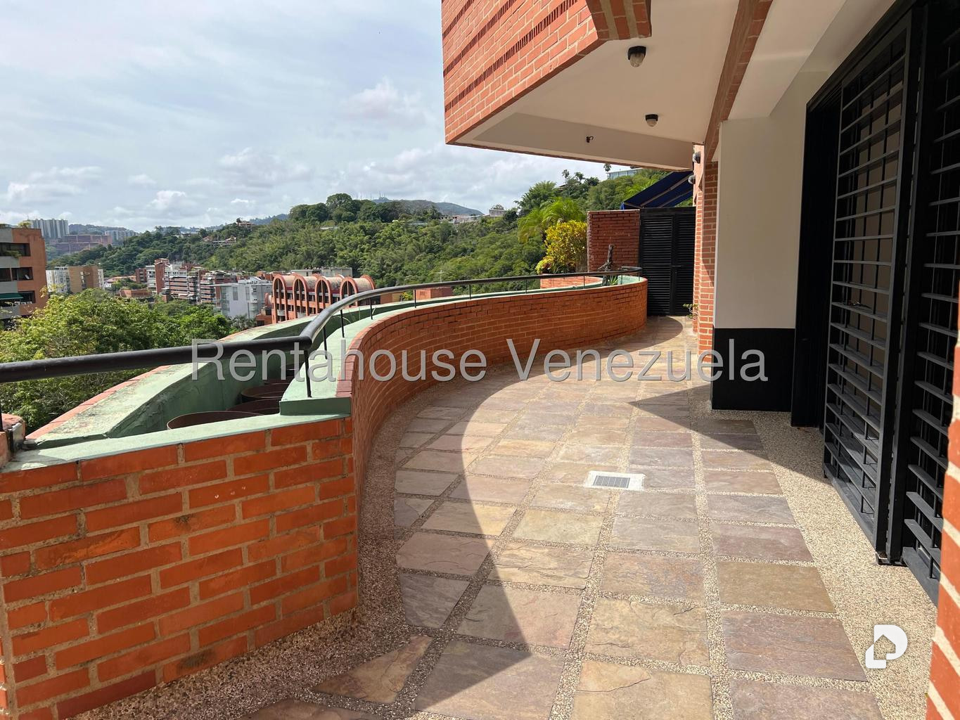 Apartamento en Lomas de La Alameda, Caracas – 13