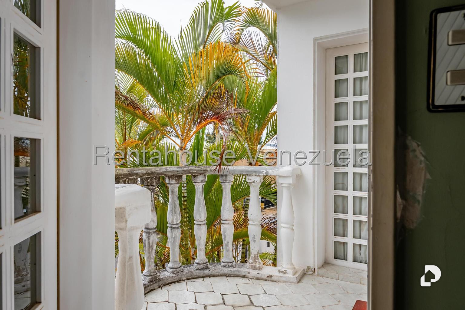 Casa en Lomas de Prados del Este, Caracas – 22