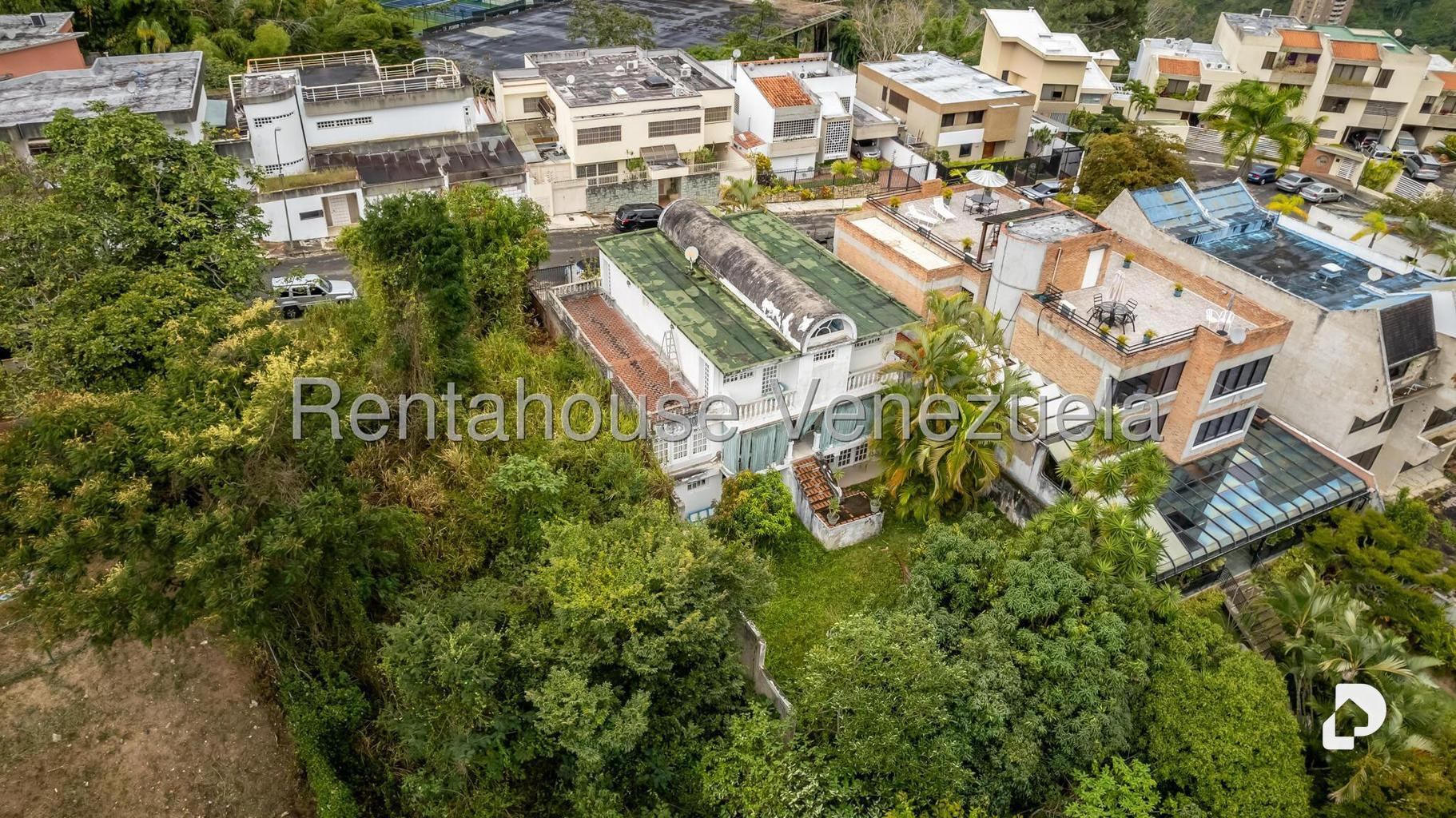 Casa en Lomas de Prados del Este, Caracas – 4