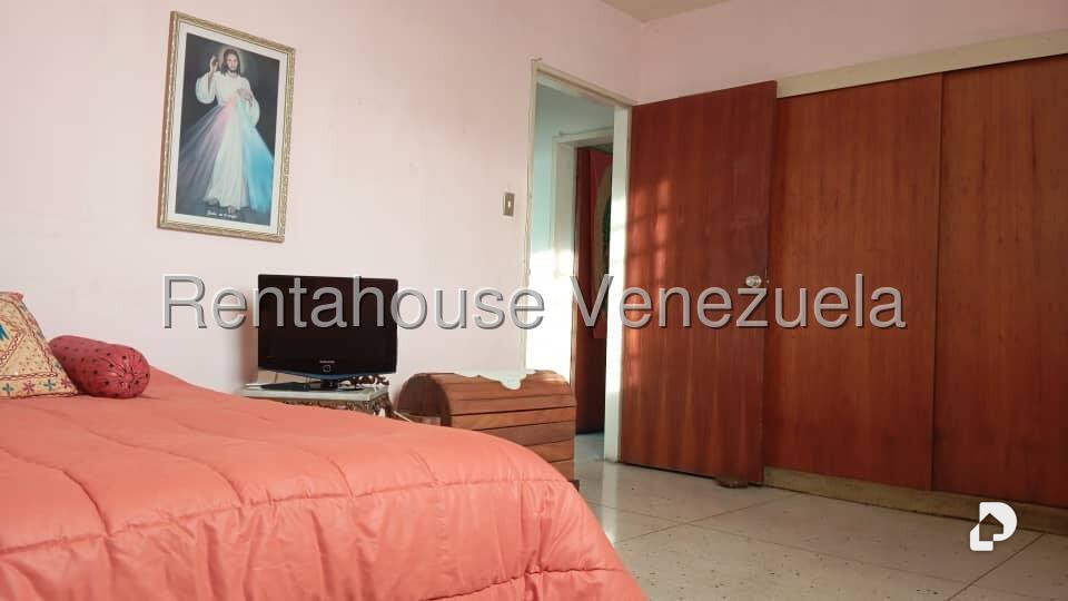 Casa en El Marqués, Caracas – 10