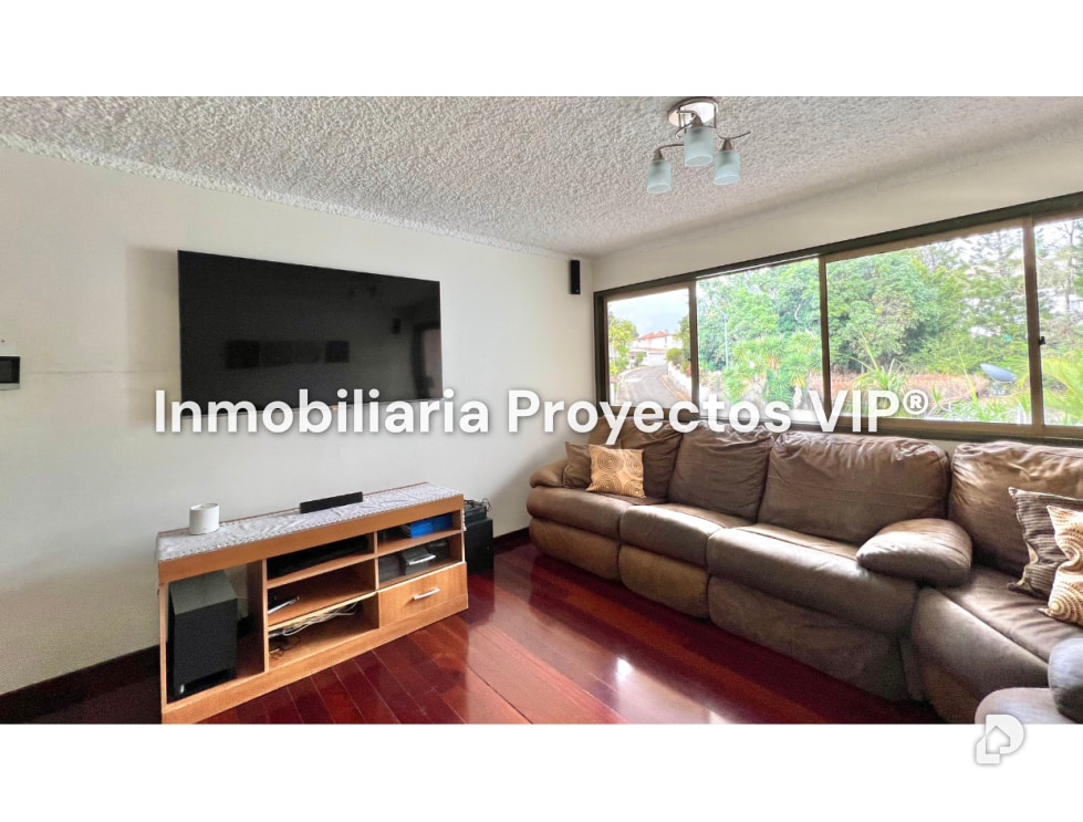 Casa en El Cafetal, Caracas – 11