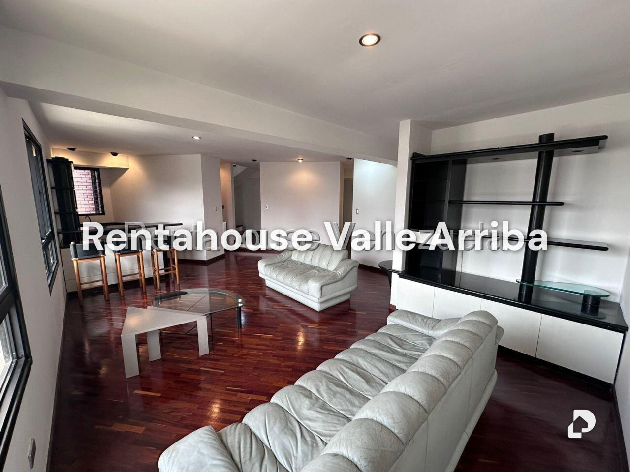 Apartment in La Florida, Caracas – 4