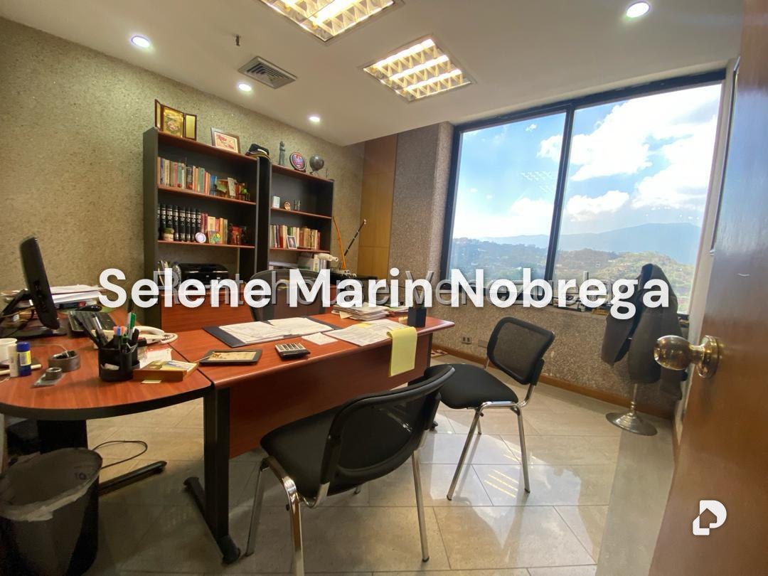 Oficina en Prados del Este, Caracas – 25
