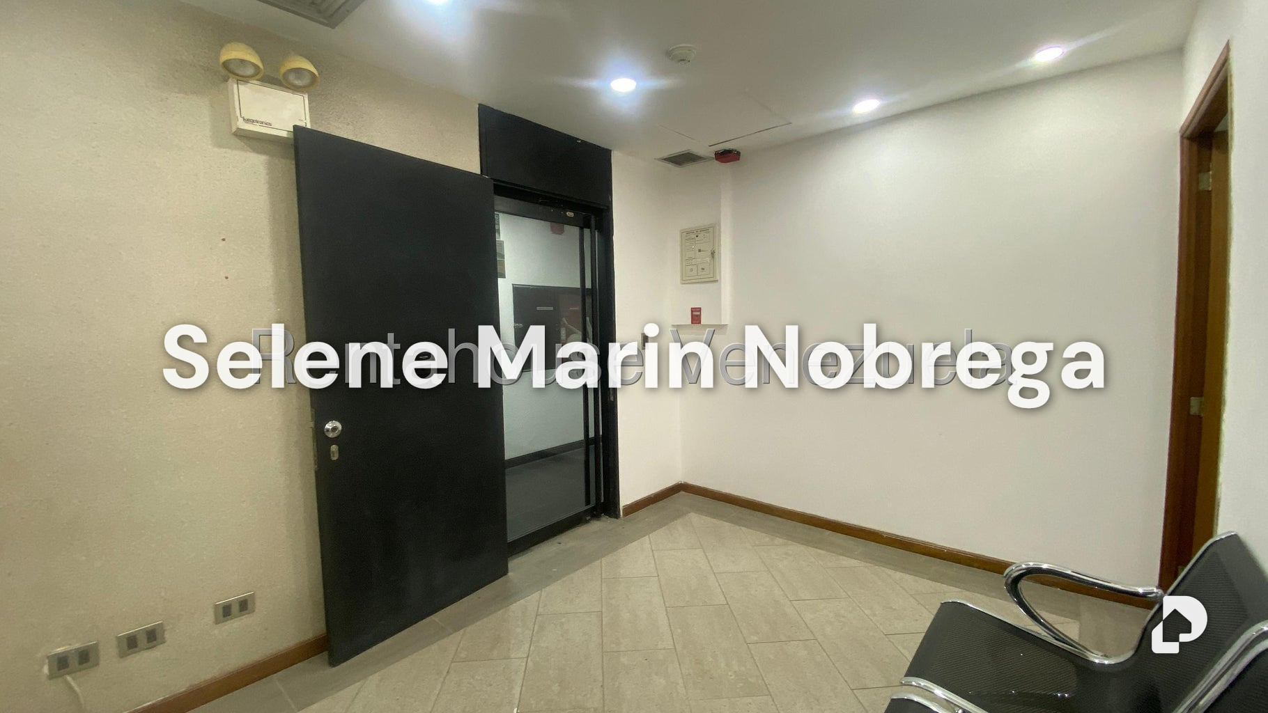 Oficina en Prados del Este, Caracas – 18