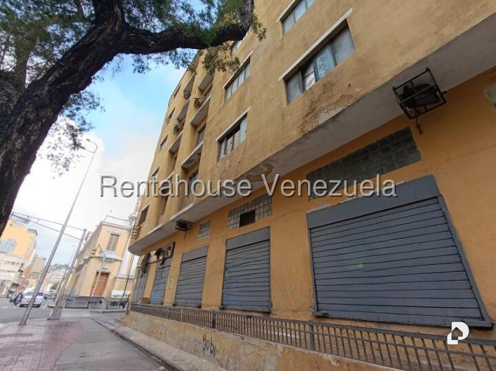 Local comercial en Parroquia Santa Teresa, Caracas – 13