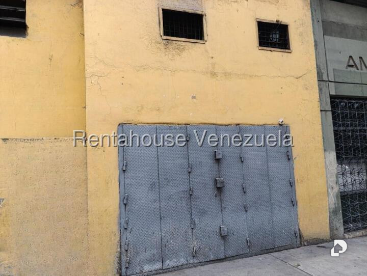 Local comercial en Parroquia Santa Teresa, Caracas – 12