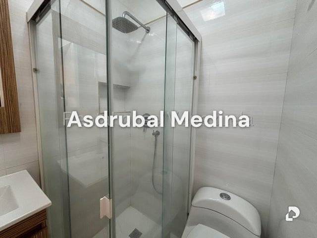 Apartamento en Bello Monte, Caracas – 8