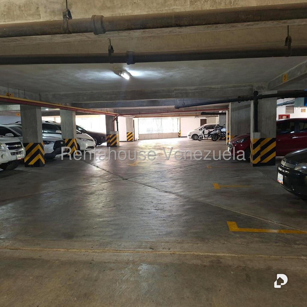 Apartamento en Terrazas del Ávila, Caracas – 23