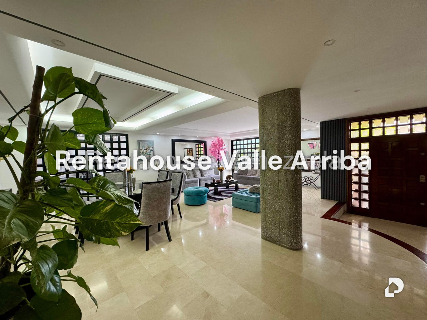 Casa en Colinas de Vista Alegre, Caracas – 17