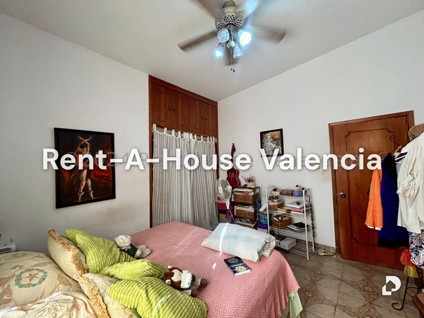 Casa en La Viña, Valencia