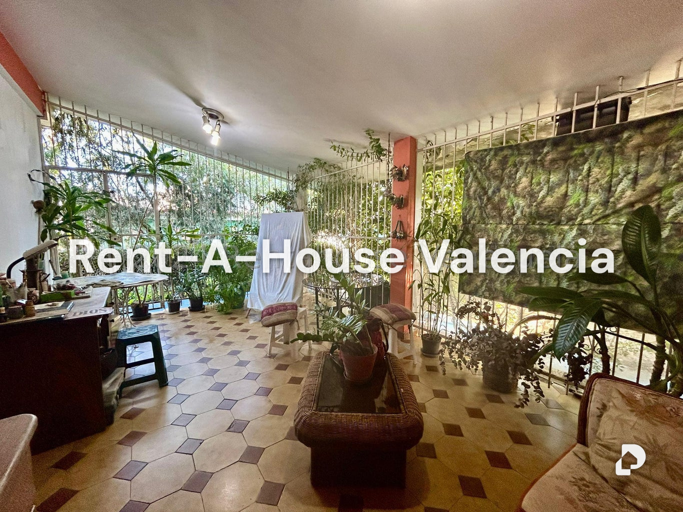 Casa en La Viña, Valencia