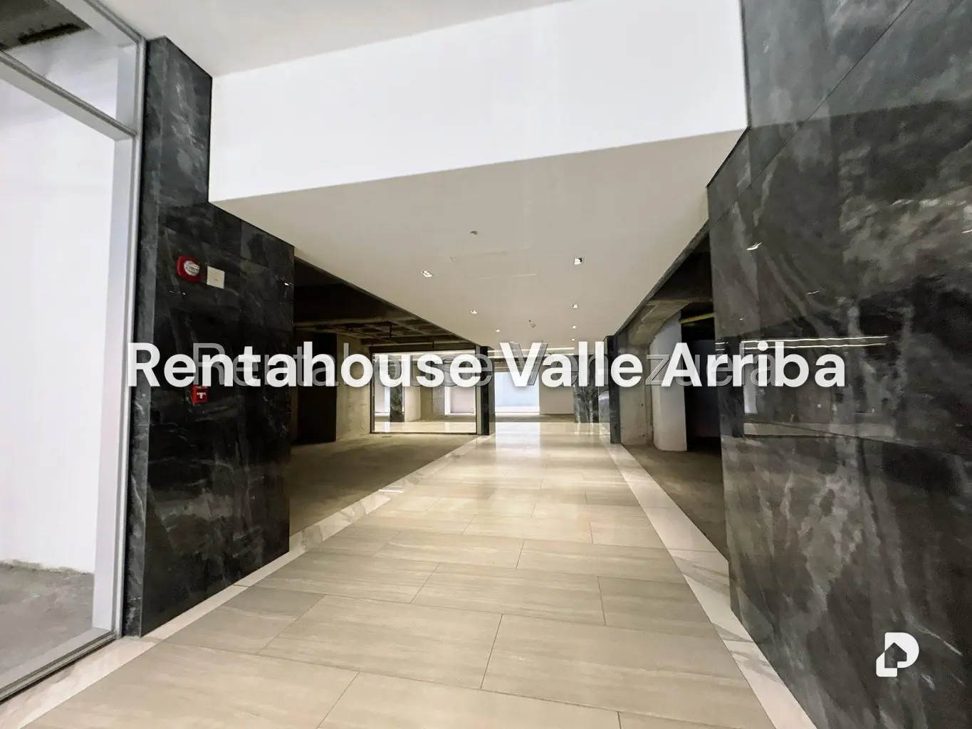 Commercial space in Campo Alegre, Caracas – 10