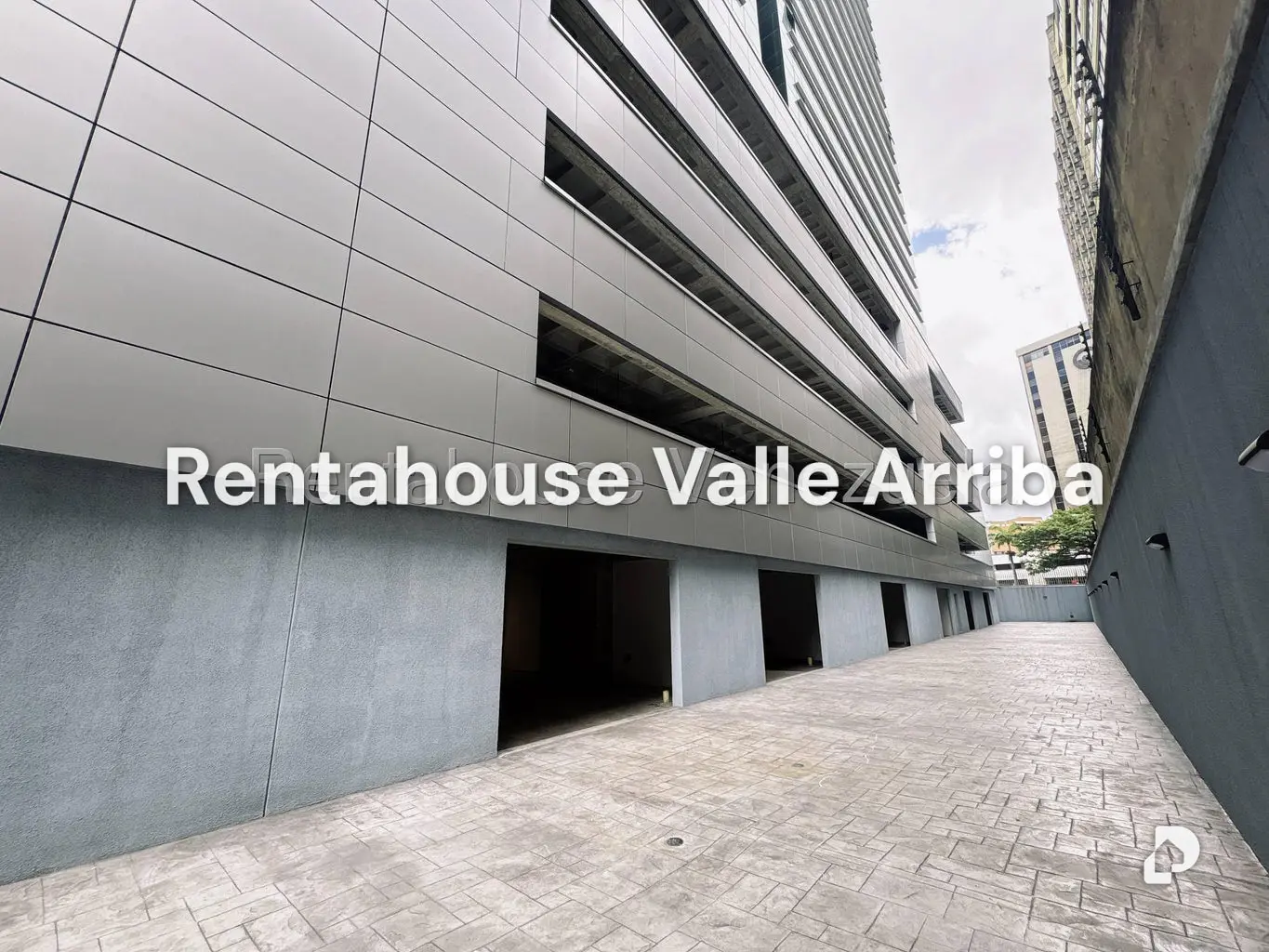 Commercial space in Campo Alegre, Caracas – 23