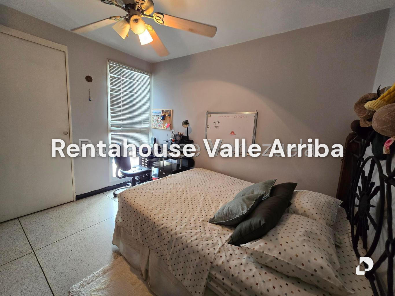 Apartamento en Montalbán I, Caracas – 12