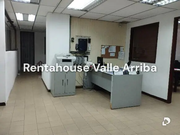 Edificio en Palo Verde, Caracas – 30