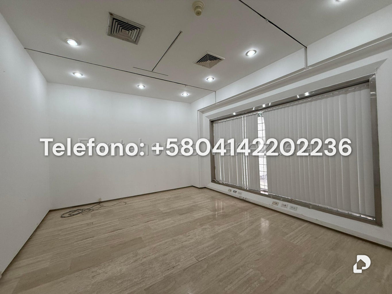 Casa en Altamira, Caracas – 13