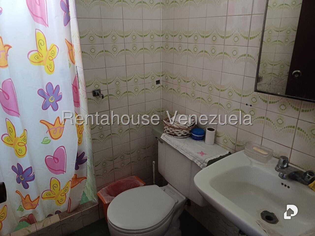 Casa en La Lagunita Country Club, Caracas – 29