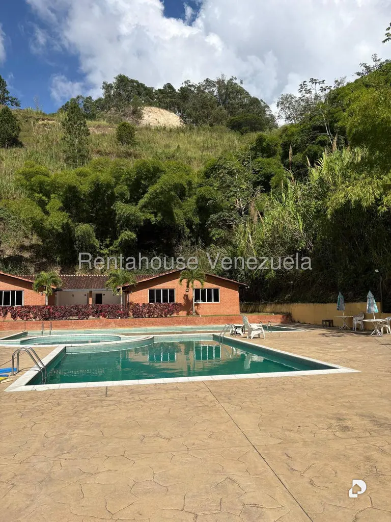 Apartamento en Colinas de La Tahona, Caracas – 1