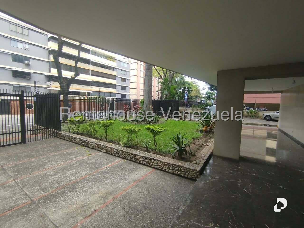 Apartamento en Chuao, Caracas – 28