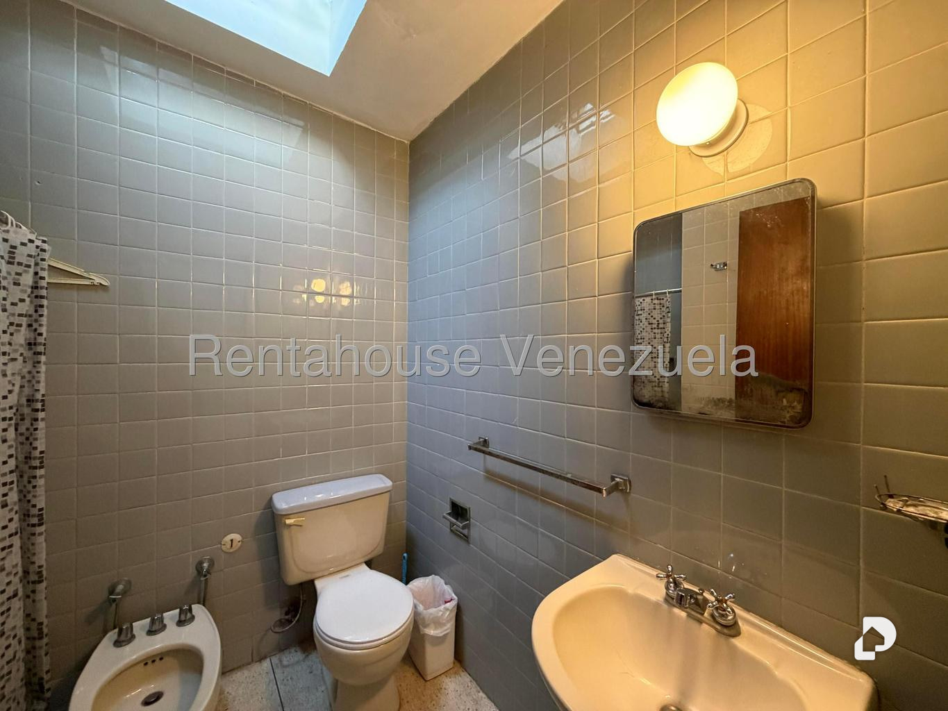 Casa en La Trinidad, Caracas – 22