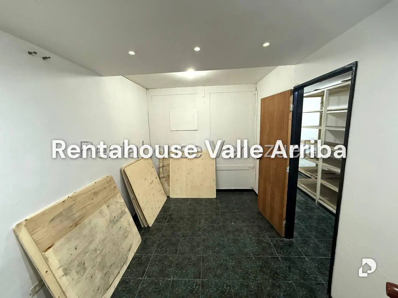 Local comercial en Quinta Crespo, Caracas – 10