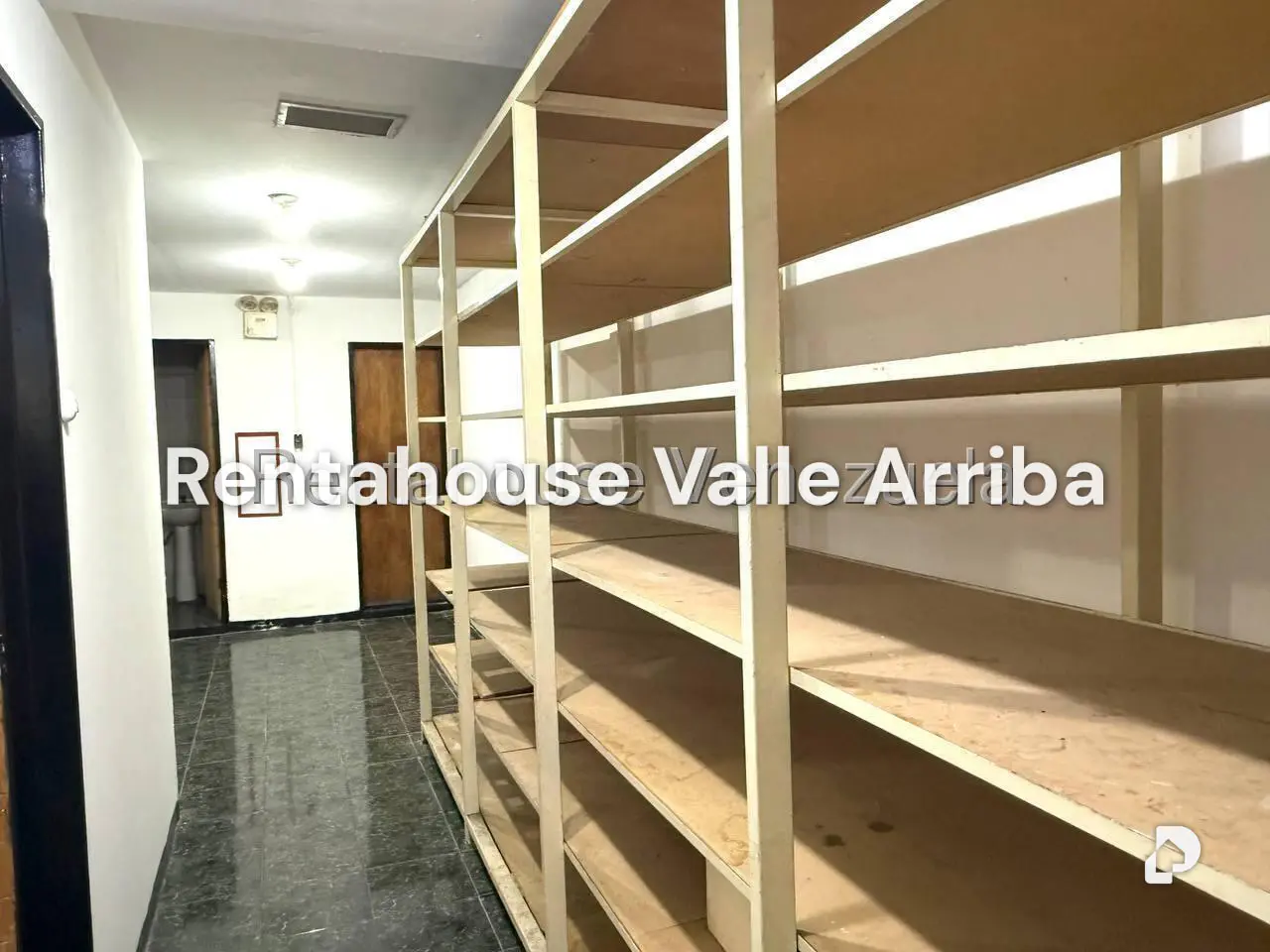 Local comercial en Quinta Crespo, Caracas – 9