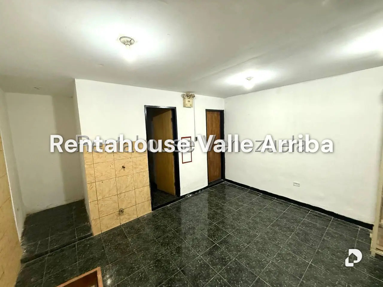 Local comercial en Quinta Crespo, Caracas – 12